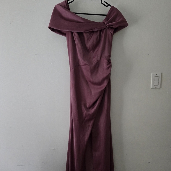 Orchid Evening Dress, Off-shoulder, Maxi with Slit - Picture 6 of 7